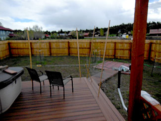 hire professionals finishing your deck project