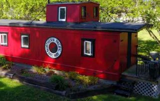 tiny house caboose